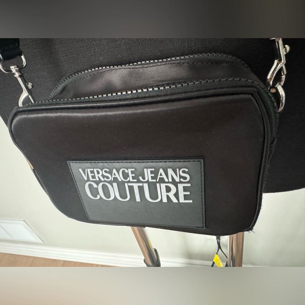 Authentic Versace Jean Couture Camera Bag - Picture 7 of 9